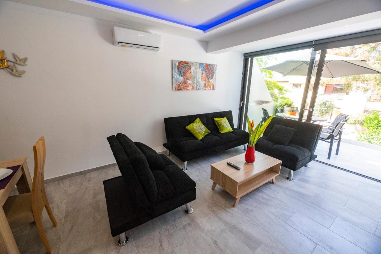 Kato Paphos 1Br Near Paphos Harbour/Beach/Sea Bagian luar foto