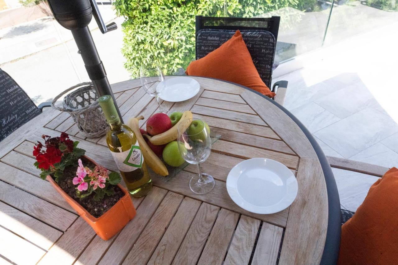 Kato Paphos 1Br Near Paphos Harbour/Beach/Sea Bagian luar foto