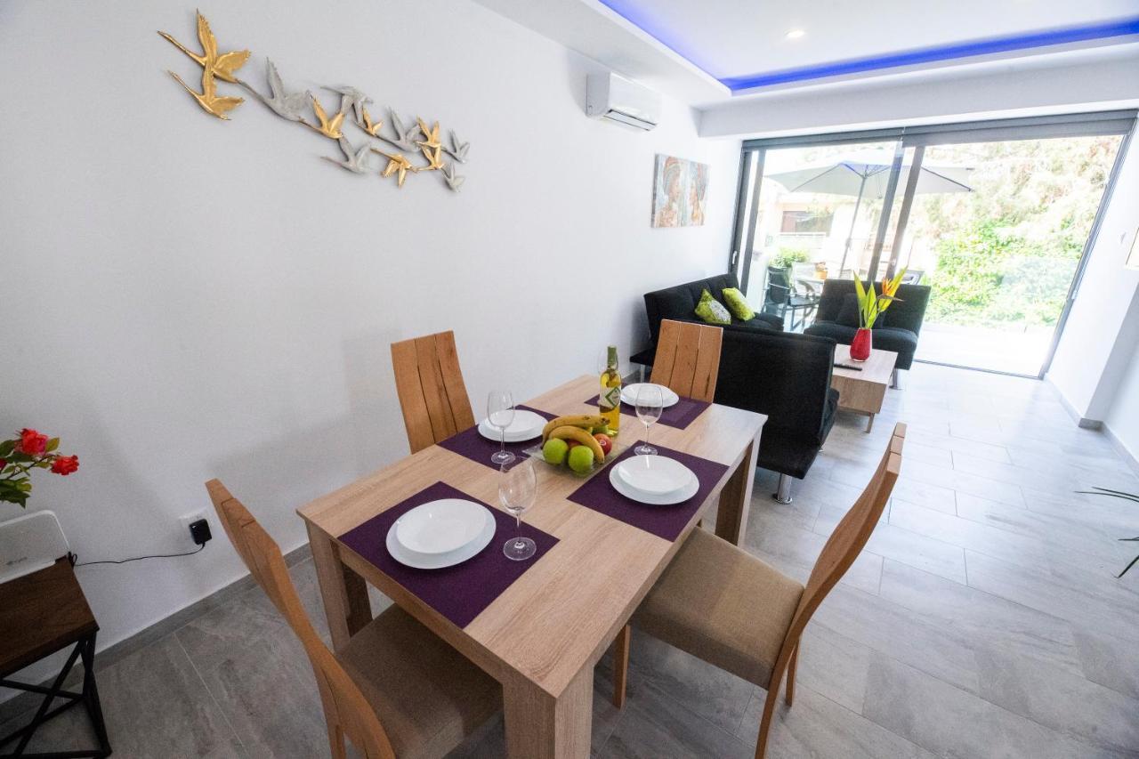 Kato Paphos 1Br Near Paphos Harbour/Beach/Sea Bagian luar foto