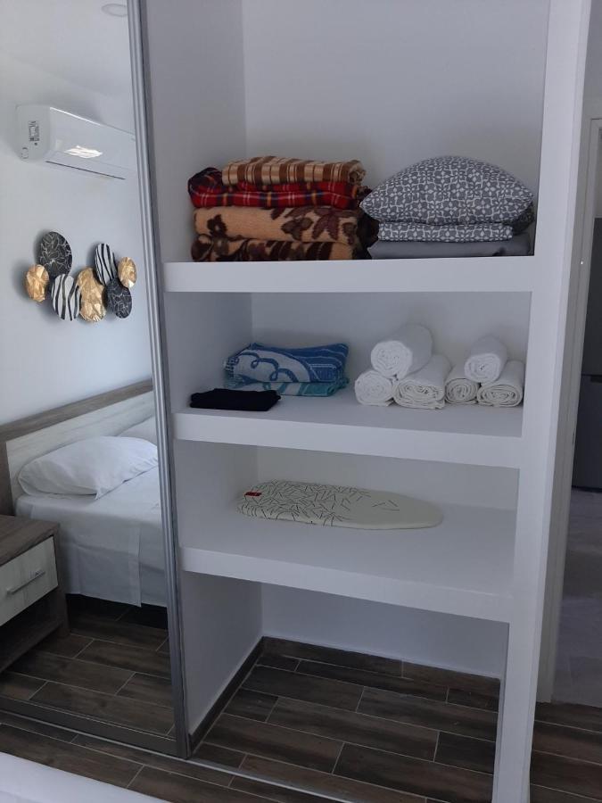 Kato Paphos 1Br Near Paphos Harbour/Beach/Sea Bagian luar foto