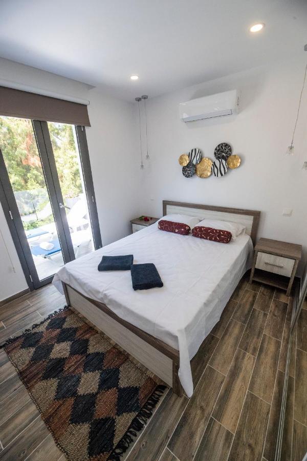 Kato Paphos 1Br Near Paphos Harbour/Beach/Sea Bagian luar foto