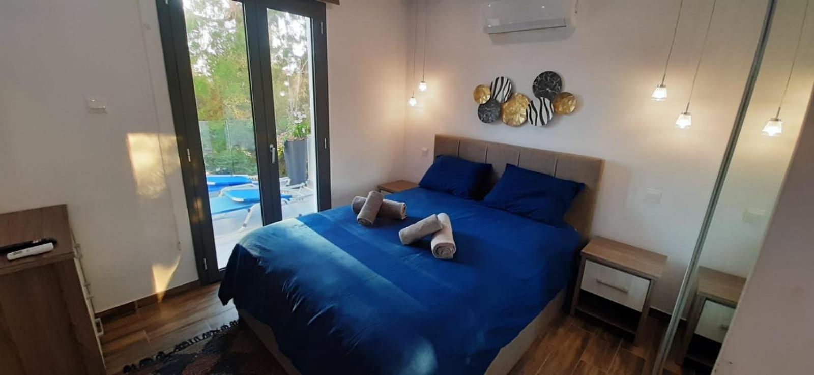 Kato Paphos 1Br Near Paphos Harbour/Beach/Sea Bagian luar foto